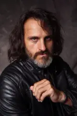 Emiliano Hasan